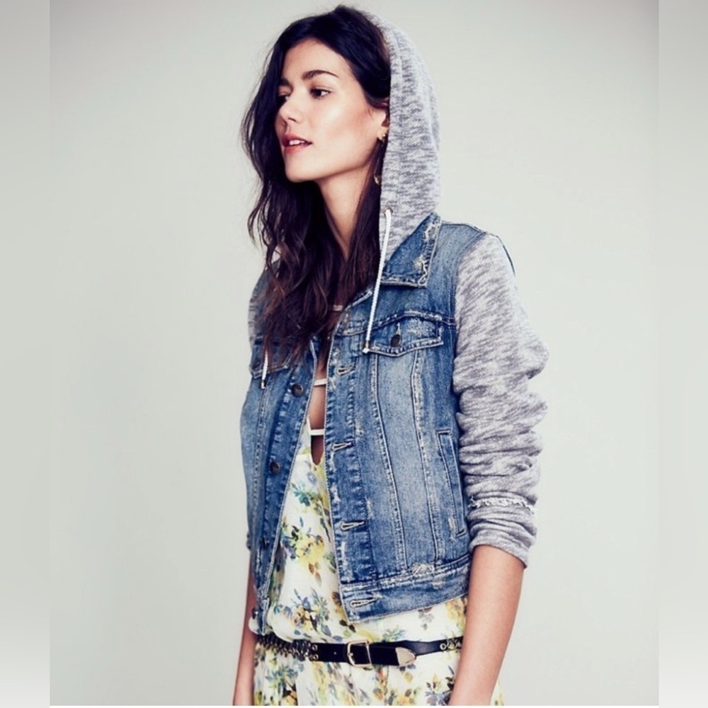 Free People Denim Hoodie Jacket Gray Knit Sleeves Boho Layered XS Slimfit Gypsy - Picture 3 of 10